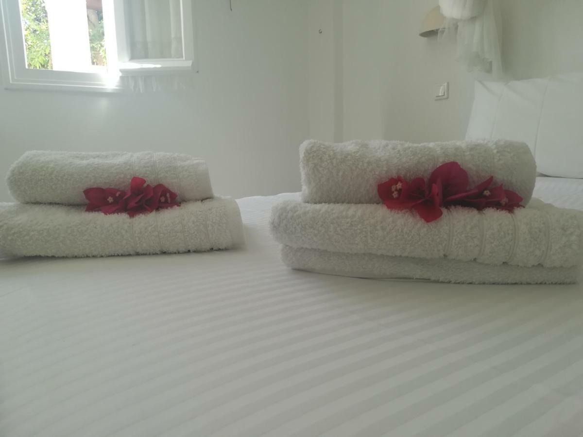 Kelly's Apartman Hriszí Aktí Kültér fotó